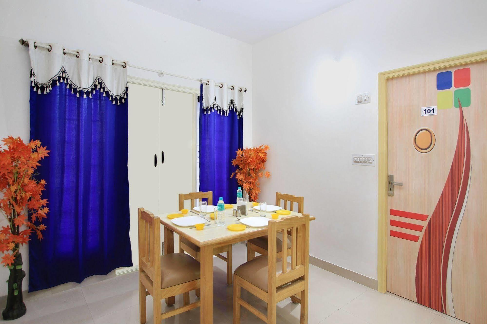 Kempton Hotel Kalküta Dış mekan fotoğraf