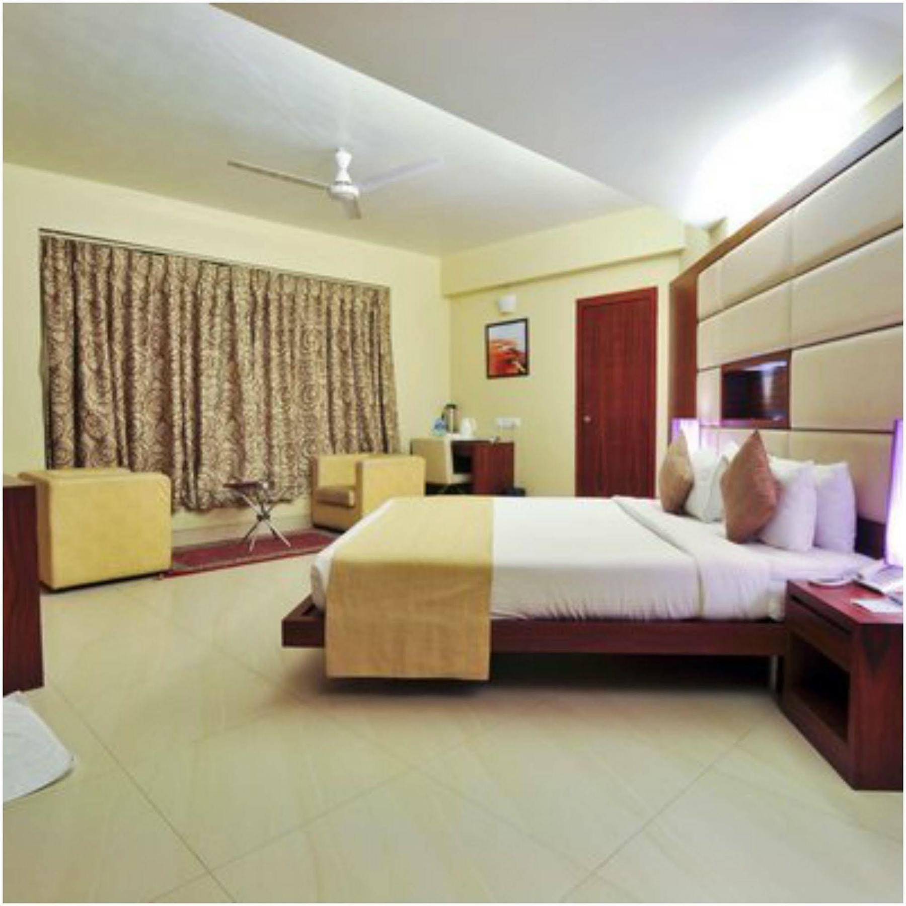 Kempton Hotel Kalküta Dış mekan fotoğraf