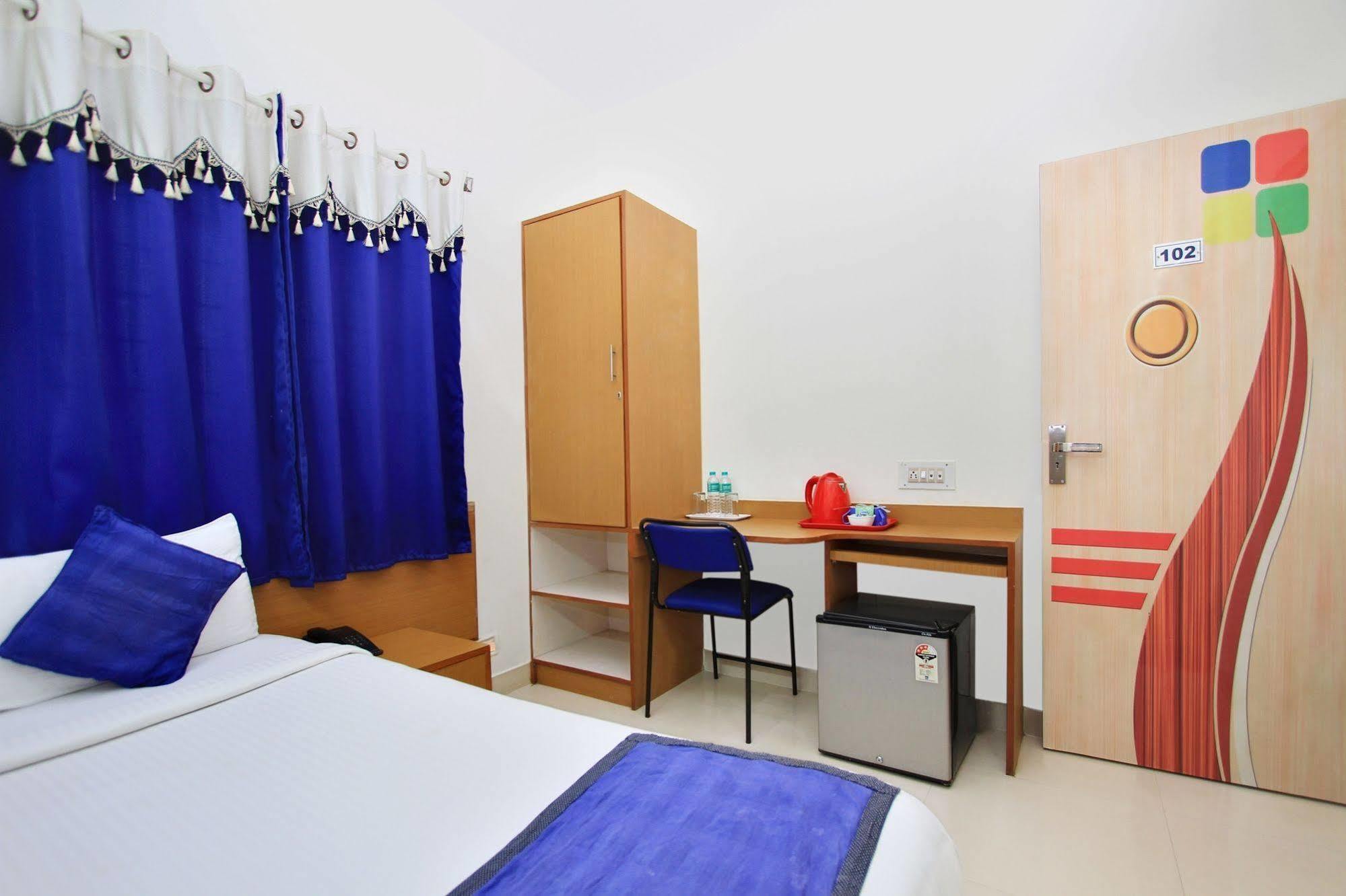 Kempton Hotel Kalküta Dış mekan fotoğraf