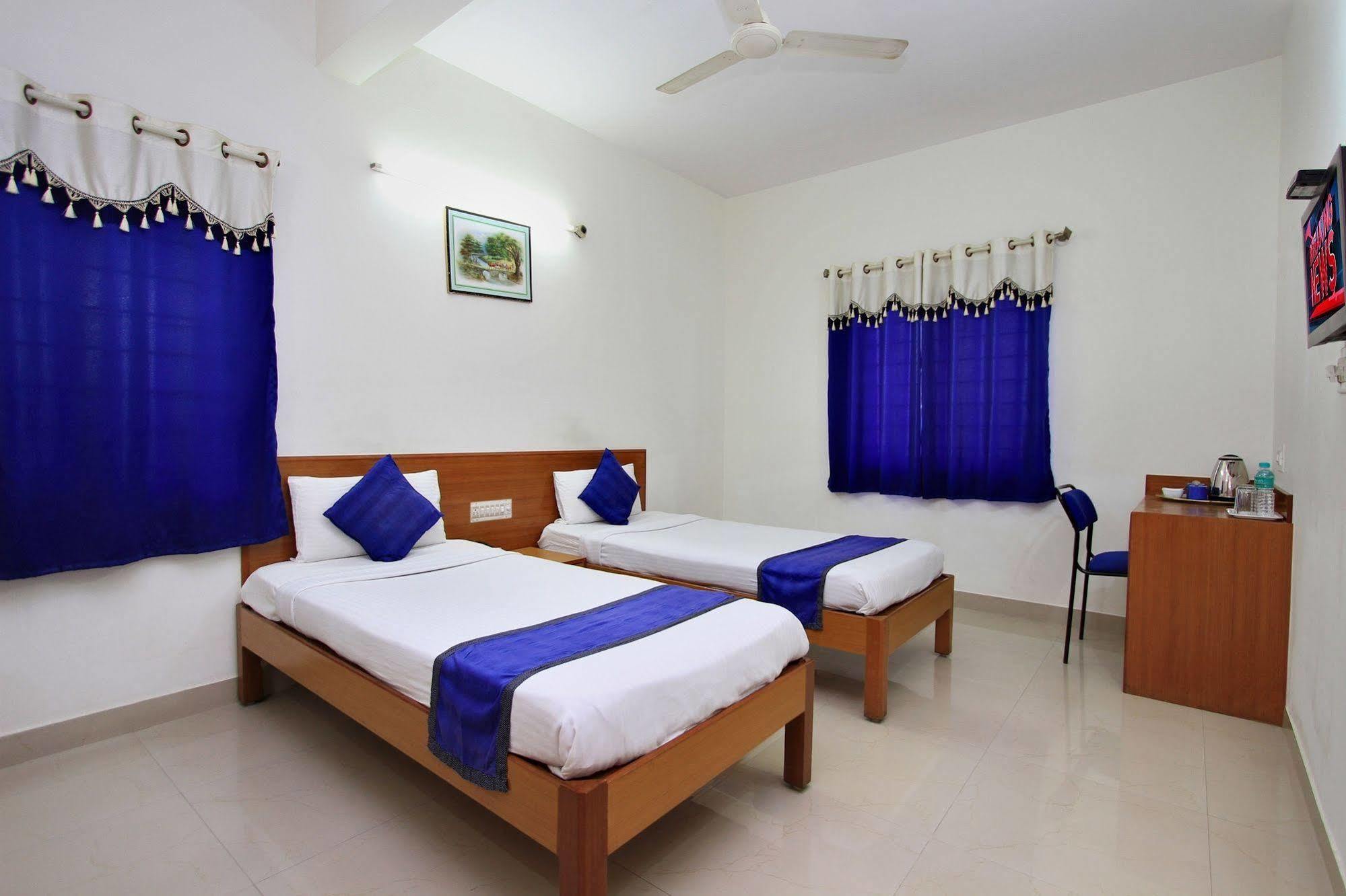 Kempton Hotel Kalküta Dış mekan fotoğraf