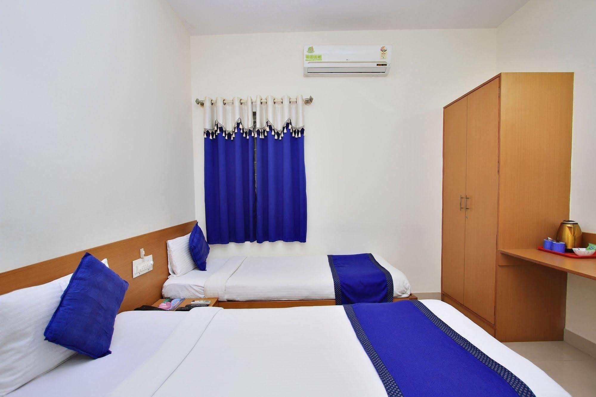 Kempton Hotel Kalküta Dış mekan fotoğraf