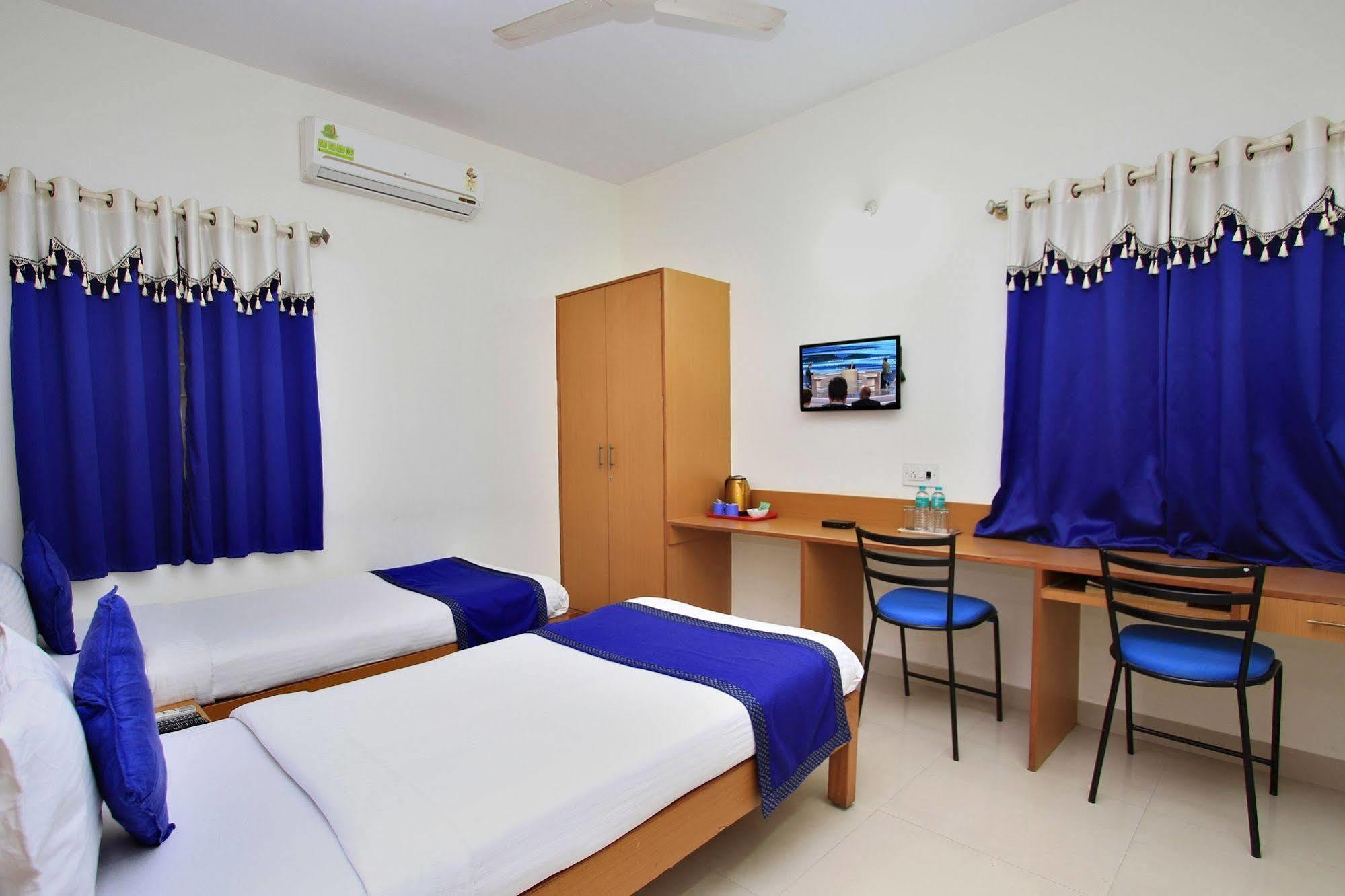 Kempton Hotel Kalküta Dış mekan fotoğraf